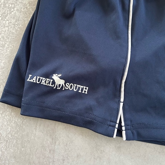 Laurel South Maine Camp Graphic Logo Girls Tees & Shorts 5 pc Lot, Size: M - Picture 8 of 11